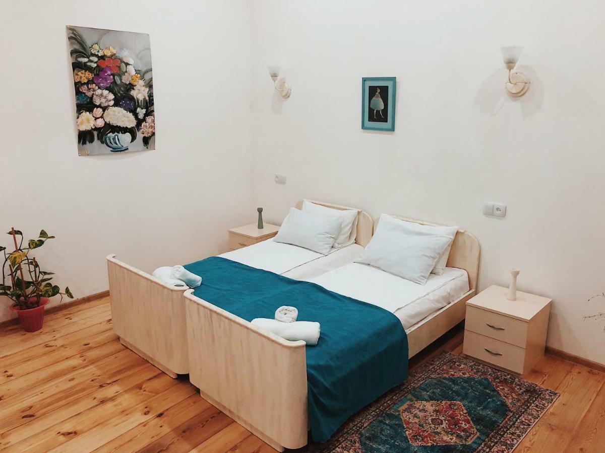 Tamaras Apartment Tbilisi Esterno foto